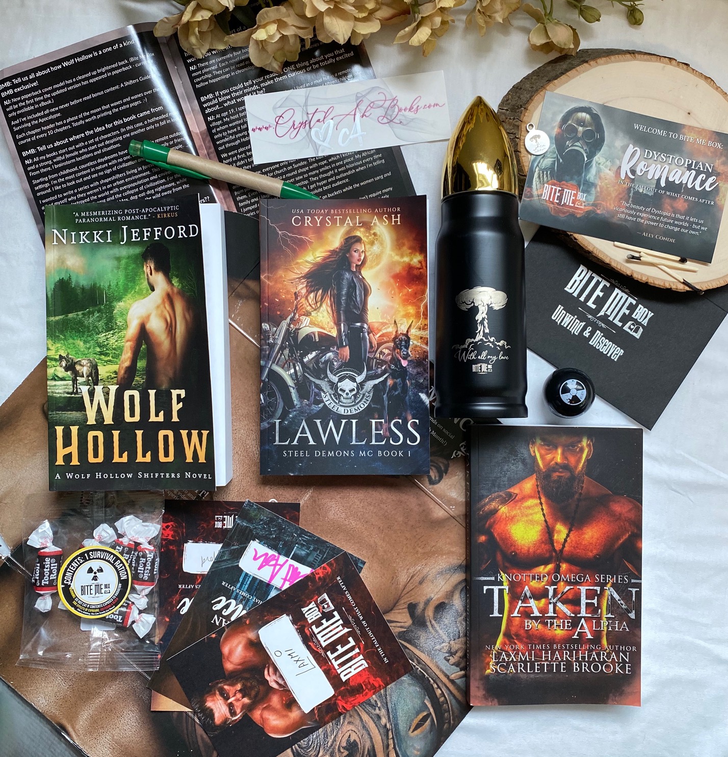 Bite Me Box Dystopian Romance Unboxing and Review