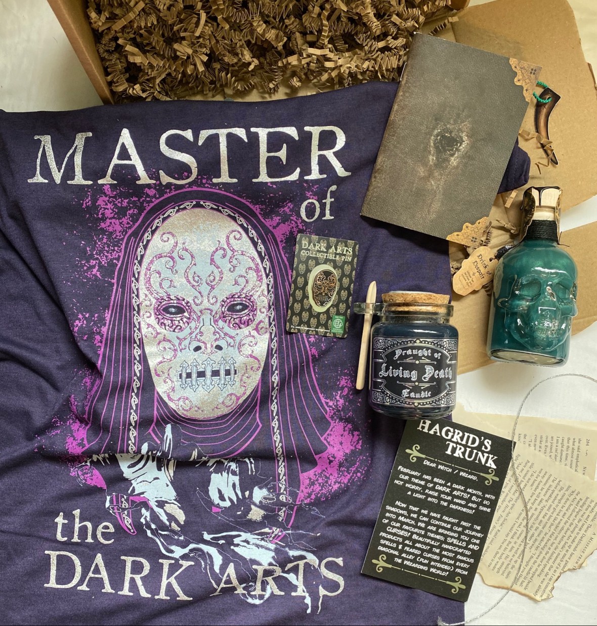 Hagrids Trunk Dark Arts Unboxing and Review