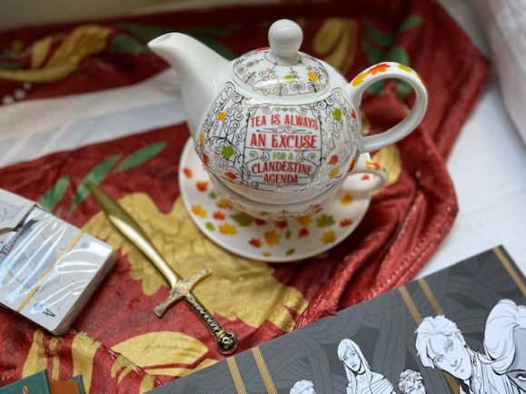 Illumicrate Glamour and Gold Special Edition